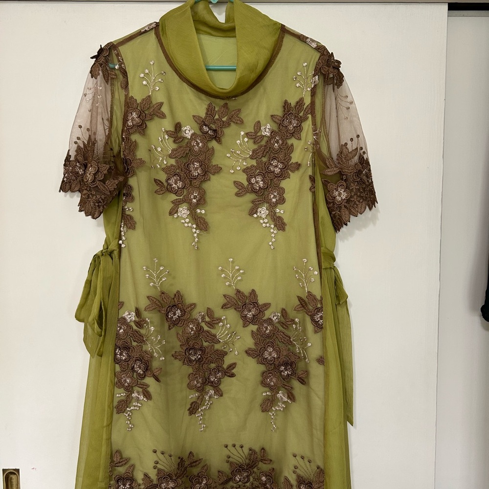 SooLinen Light Green Garment